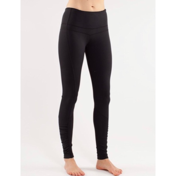 Lululemon Run: Spirit Tight II
Black